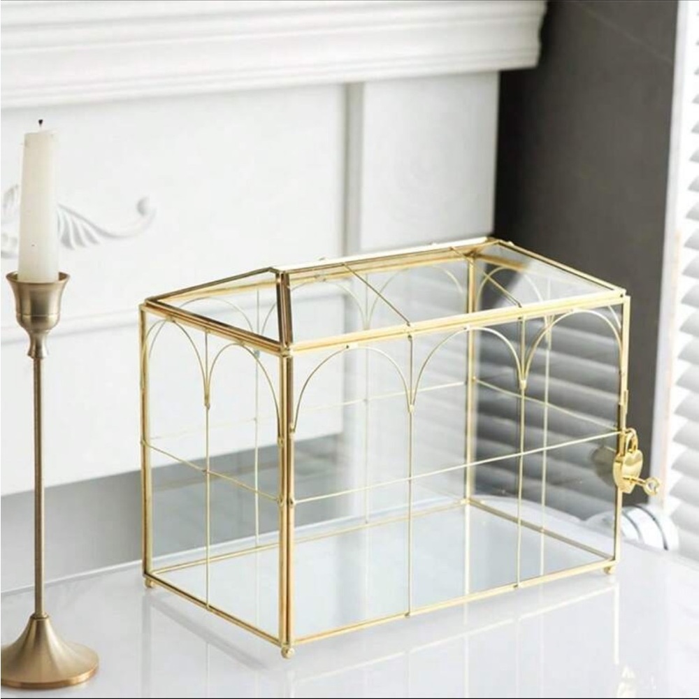 Gold Glass Card Box with Lock - Picture 2 of 3